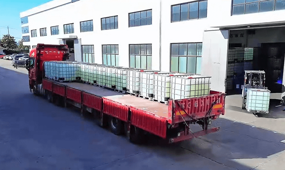 Önce müşteri: Özelleştirilmiş köpük konsantresi yüklendi ve müşterinin sahasına gönderilmeye hazır