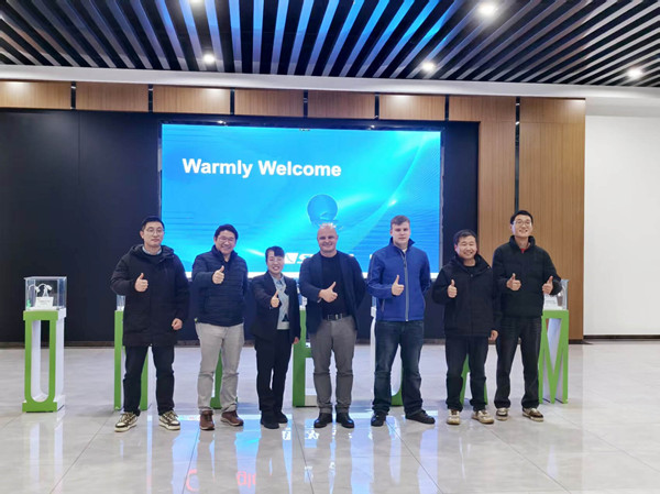 Birleşik Krallık Müşteri Fabrika Denetimi Başarıyla Tamamlandı, Özel Ürün Özelleştirmesi Kabul Edildi